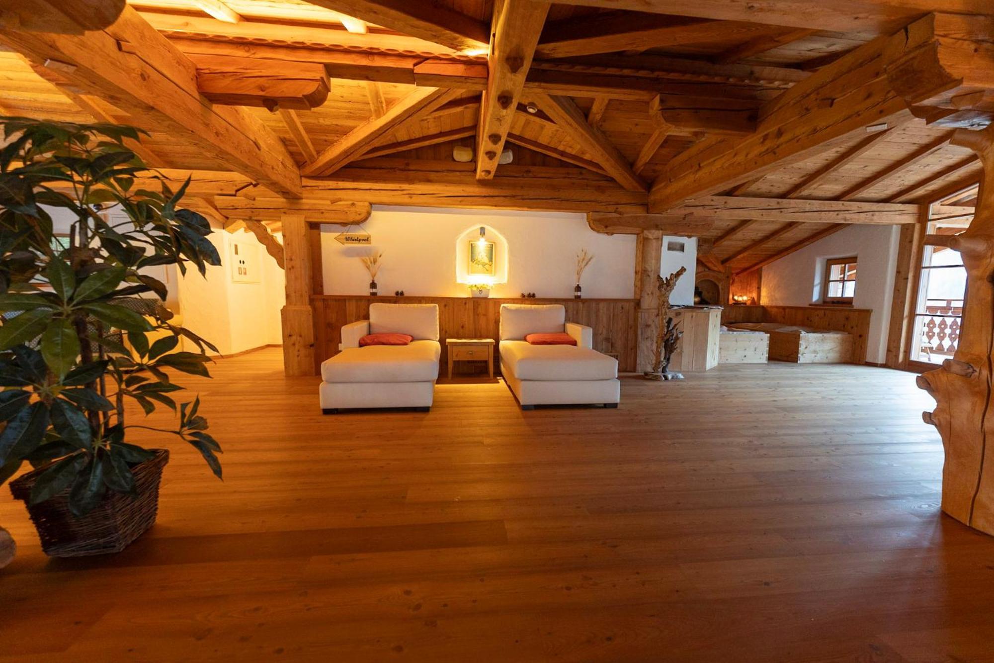 Dorfhotel Beludei Santa Cristina Val Gardena Exteriör bild