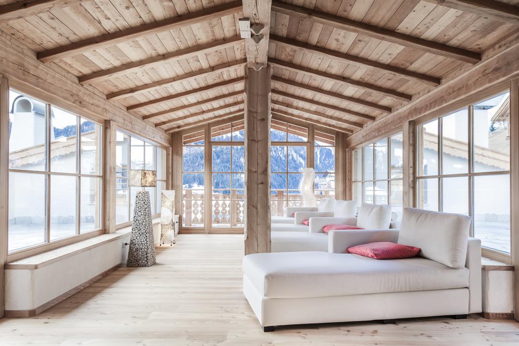 Dorfhotel Beludei Santa Cristina Val Gardena Exteriör bild
