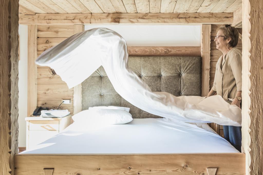 Dorfhotel Beludei Santa Cristina Val Gardena Exteriör bild